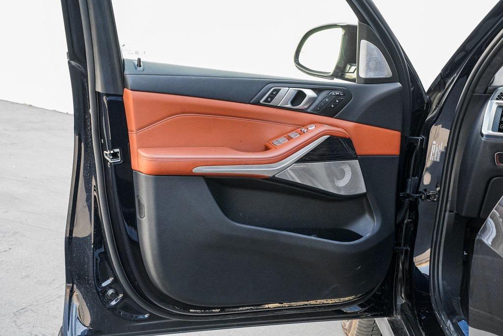 used 2025 BMW X7 car, priced at $113,915