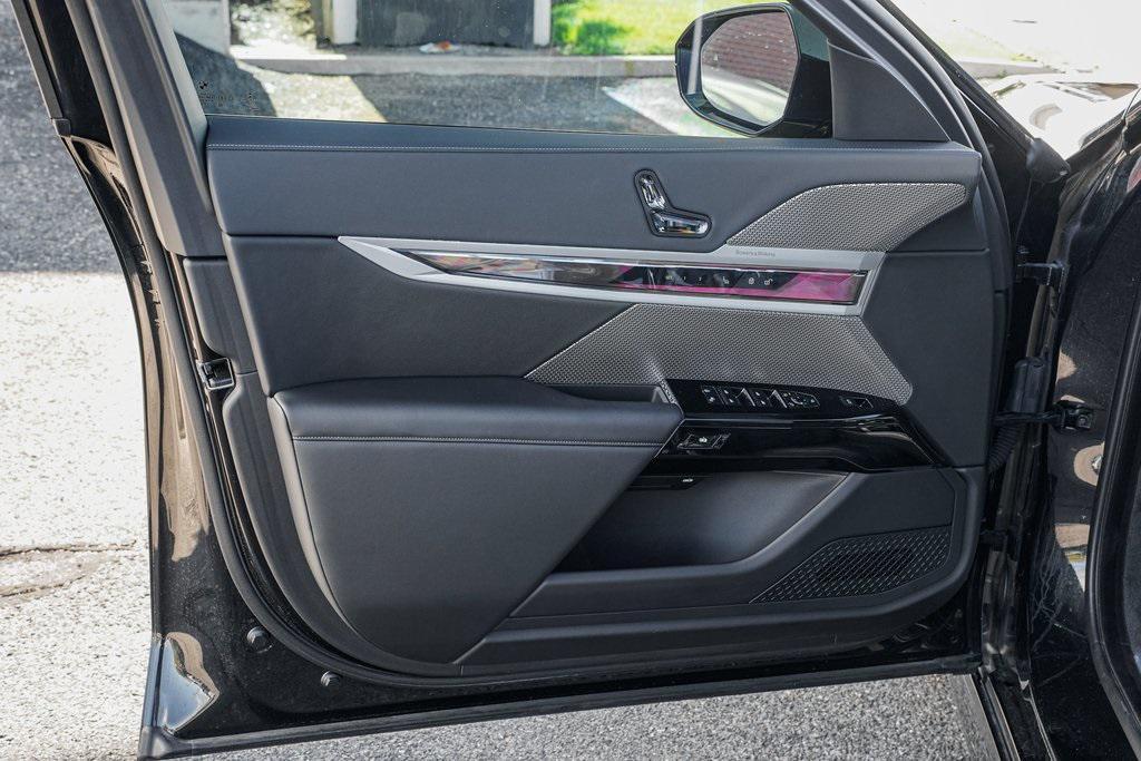 used 2023 BMW 740 car, priced at $61,995