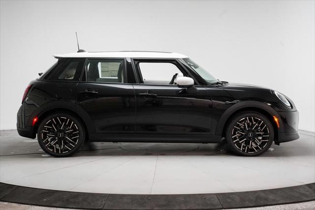 new 2025 MINI Hardtop car, priced at $38,530