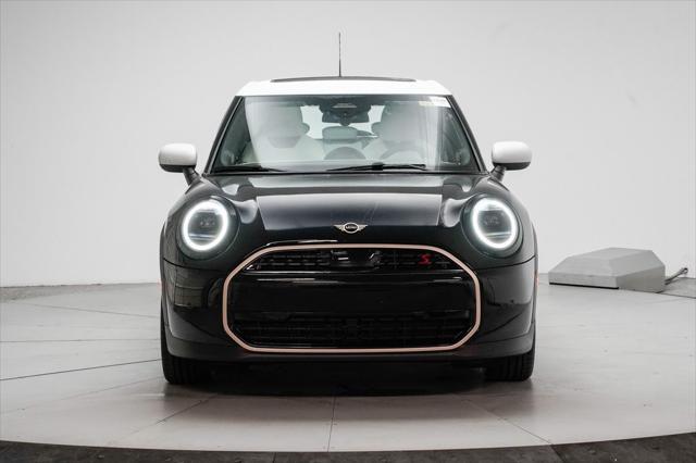 new 2025 MINI Hardtop car, priced at $38,530