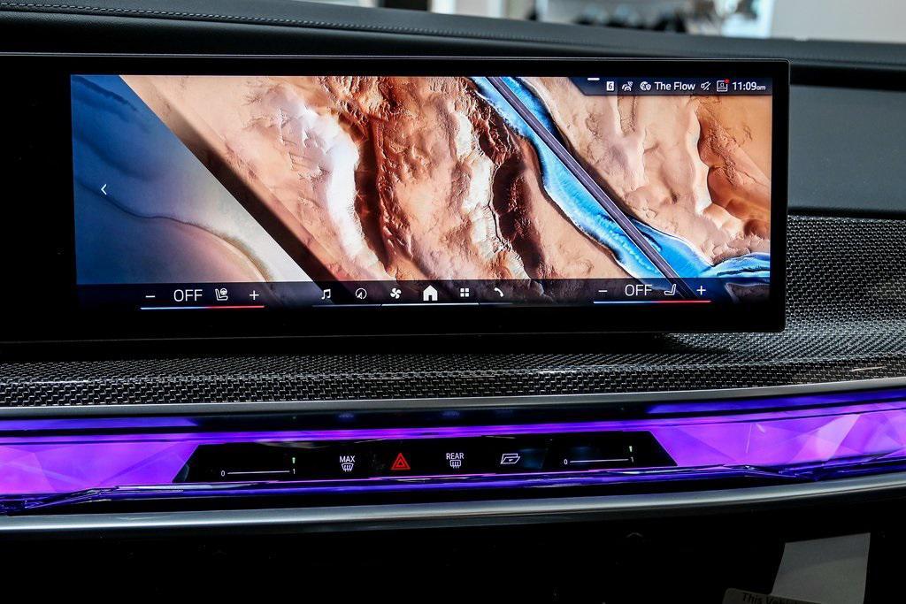 new 2025 BMW 760 car, priced at $146,060