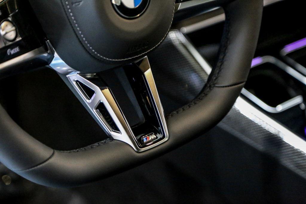 new 2025 BMW 760 car, priced at $146,060