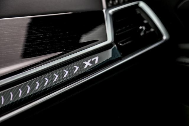 new 2025 BMW X7 car, priced at $98,200