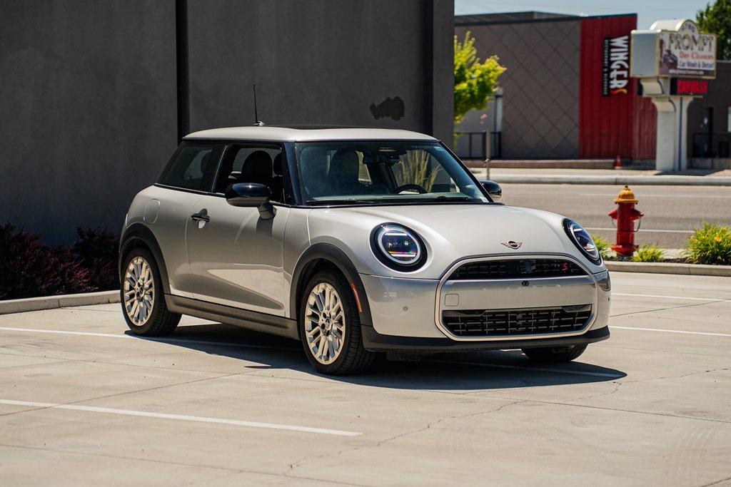 used 2025 MINI Hardtop car, priced at $36,295