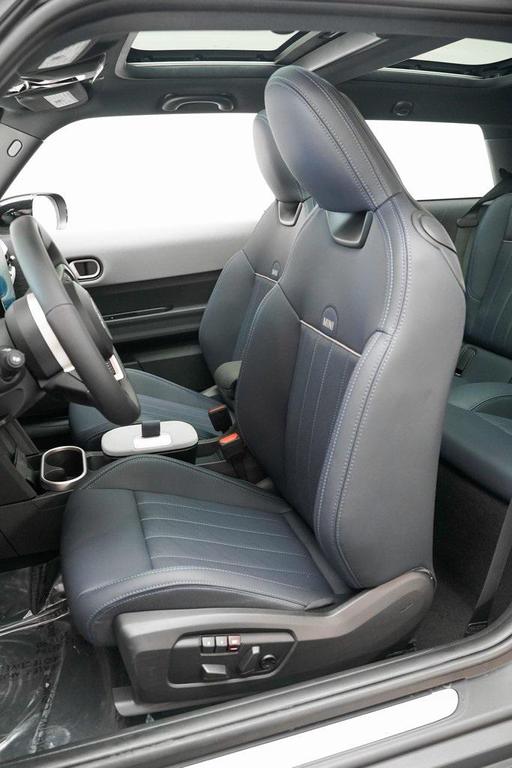 used 2025 MINI Hardtop car, priced at $36,295