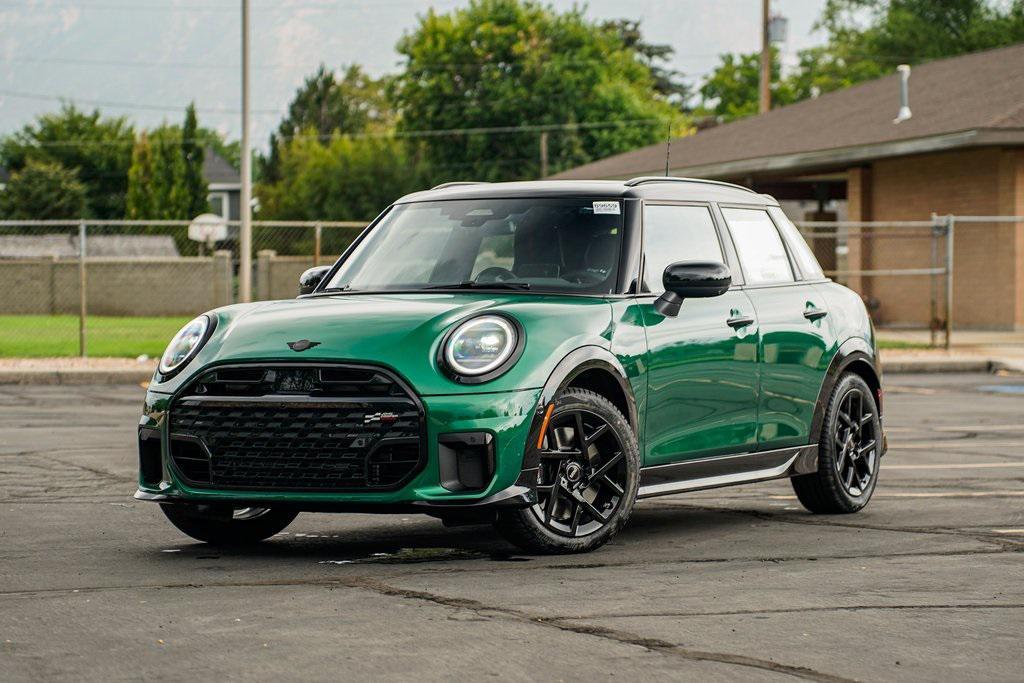 new 2025 MINI Hardtop car, priced at $41,260