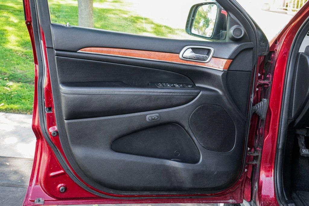 used 2011 Jeep Grand Cherokee car, priced at $12,695