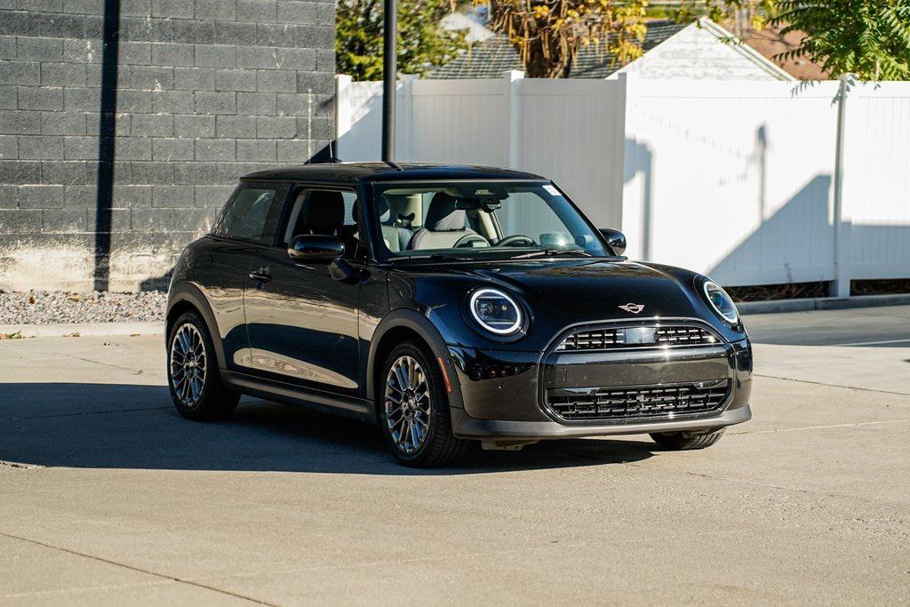 used 2025 MINI Hardtop car, priced at $33,980
