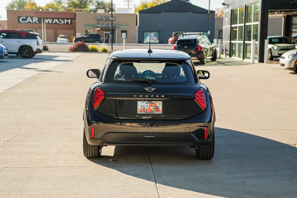 used 2025 MINI Hardtop car, priced at $33,980