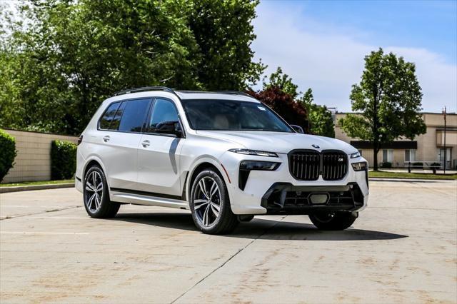 new 2026 BMW X7 car, priced at $128,120