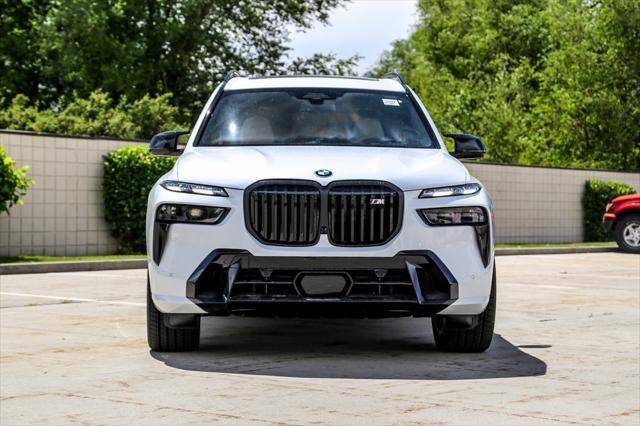 new 2026 BMW X7 car, priced at $128,120