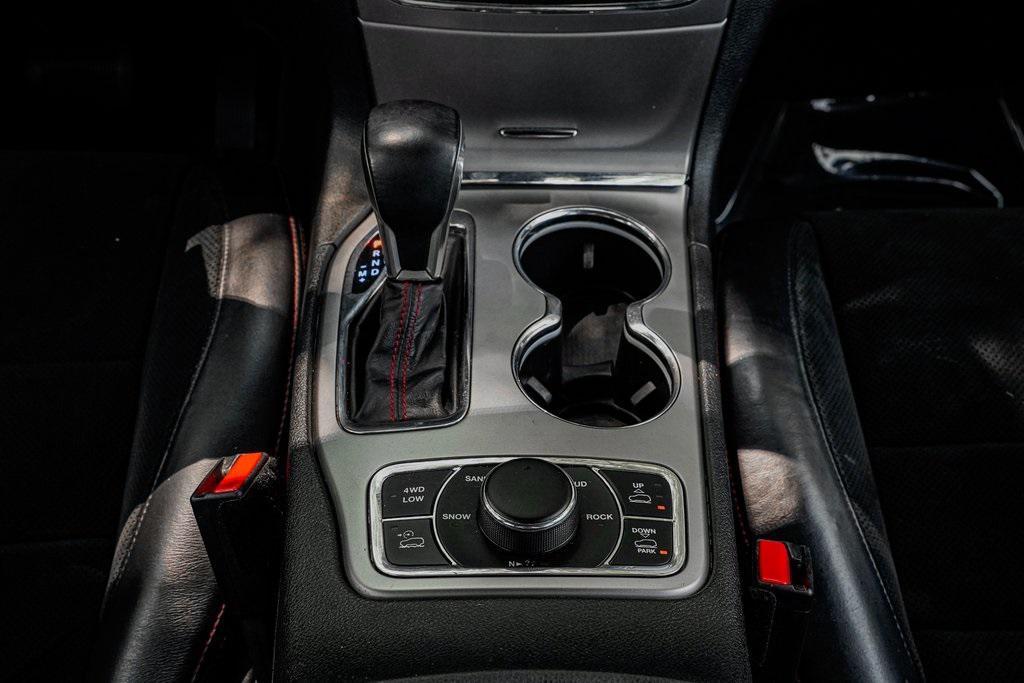used 2017 Jeep Grand Cherokee car, priced at $20,495