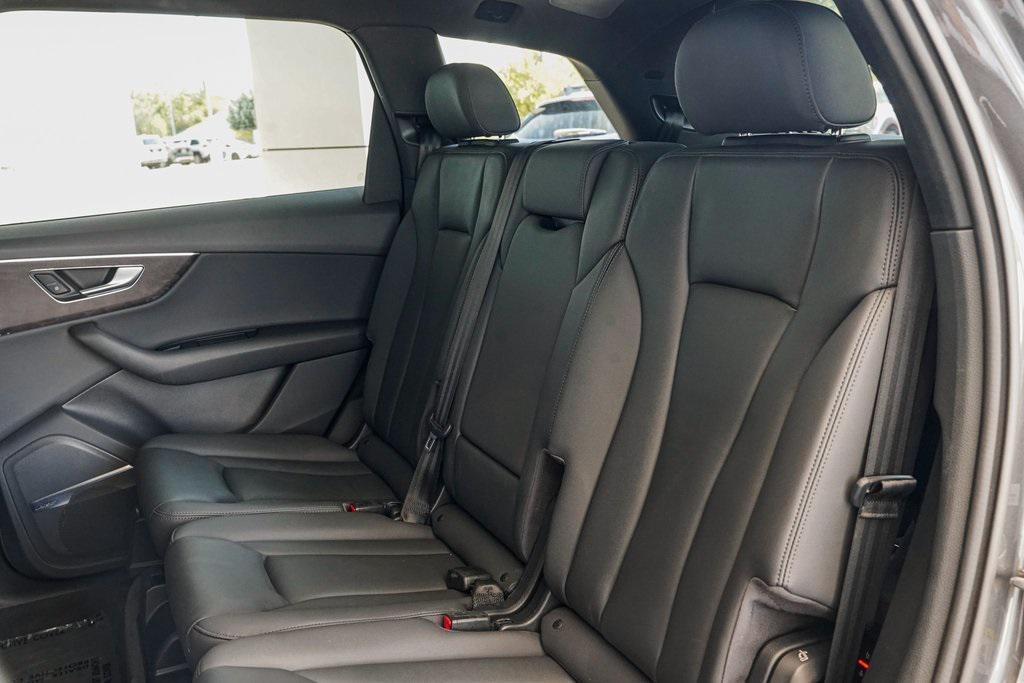 used 2020 Audi Q7 car, priced at $26,995