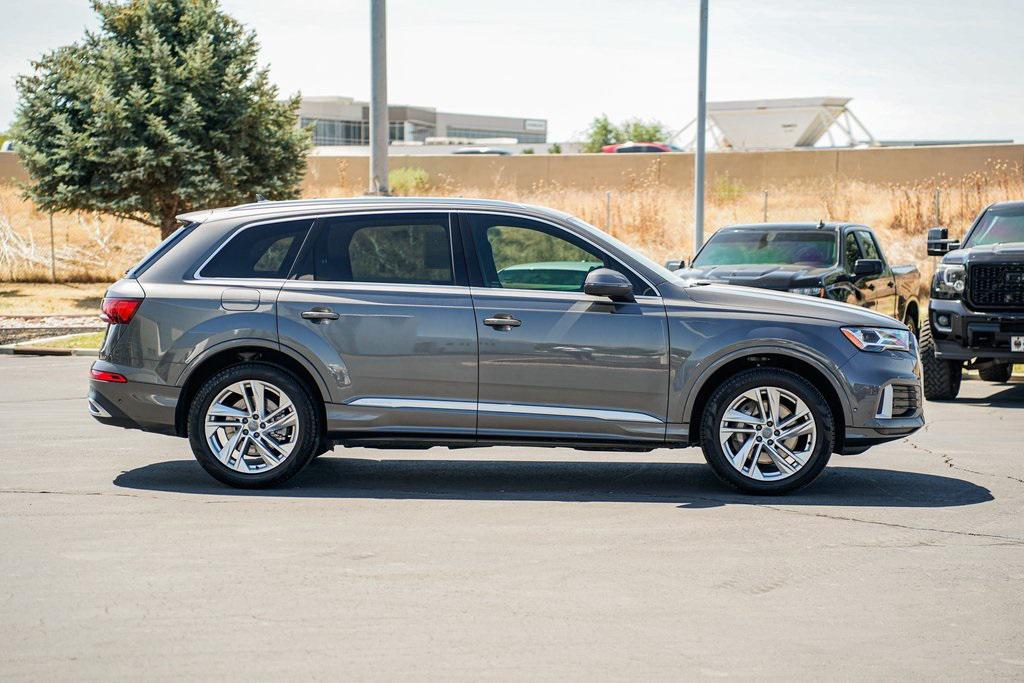 used 2020 Audi Q7 car, priced at $26,995