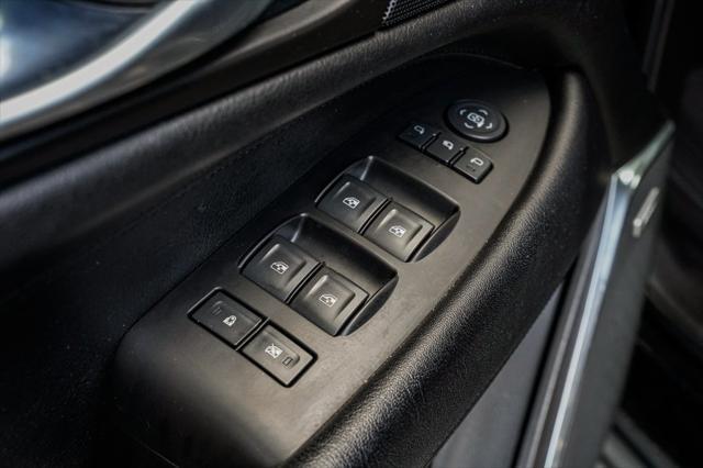 used 2015 Cadillac Escalade car, priced at $21,495
