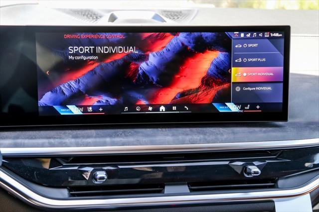 new 2026 BMW X7 car, priced at $130,070