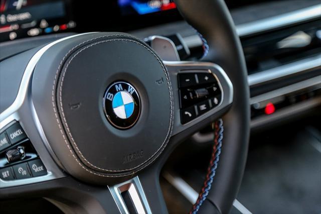 new 2026 BMW X7 car, priced at $130,070
