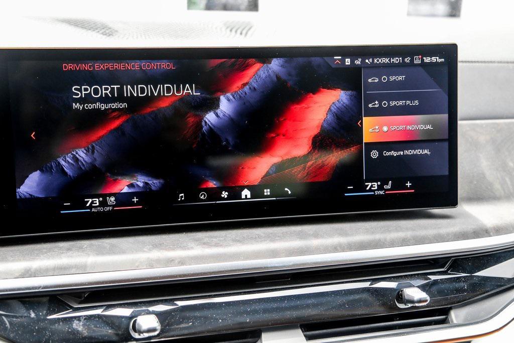 new 2025 BMW X7 car, priced at $124,375