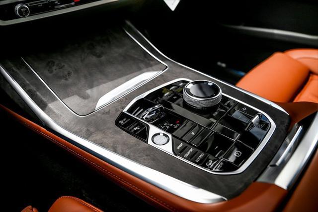 new 2025 BMW X7 car, priced at $124,375