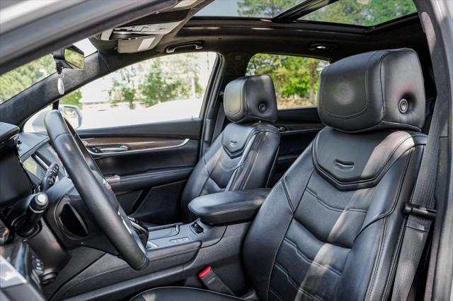 used 2017 Cadillac XT5 car, priced at $23,995