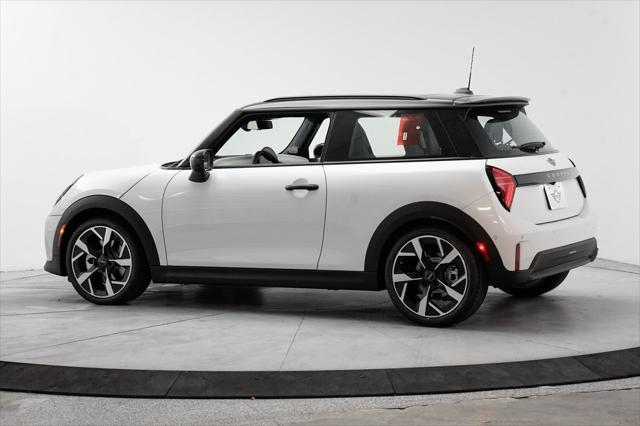 new 2025 MINI Hardtop car, priced at $39,280