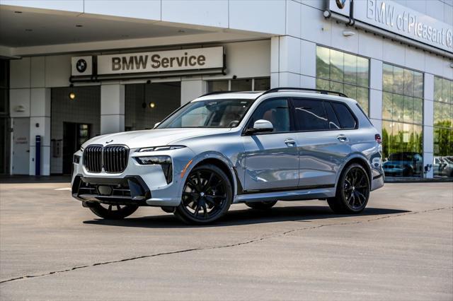 new 2026 BMW X7 car, priced at $104,395