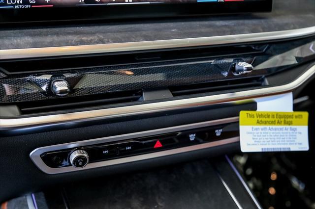 new 2026 BMW X7 car, priced at $104,395