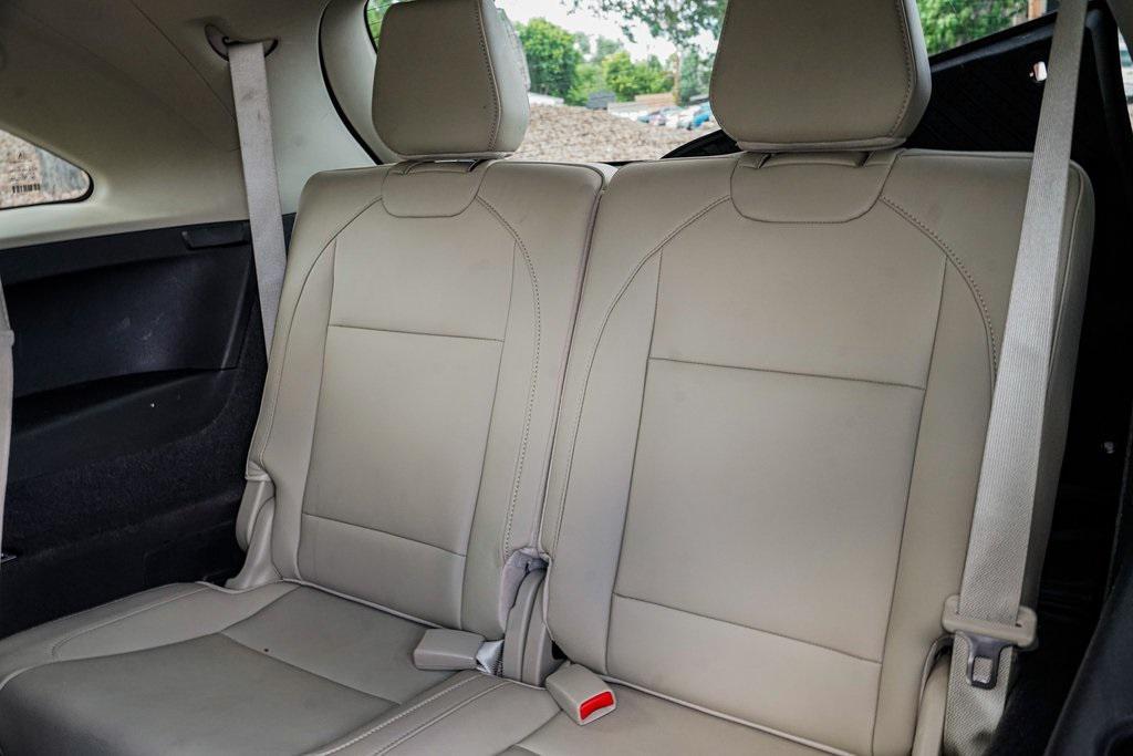 used 2018 Acura MDX car, priced at $21,495
