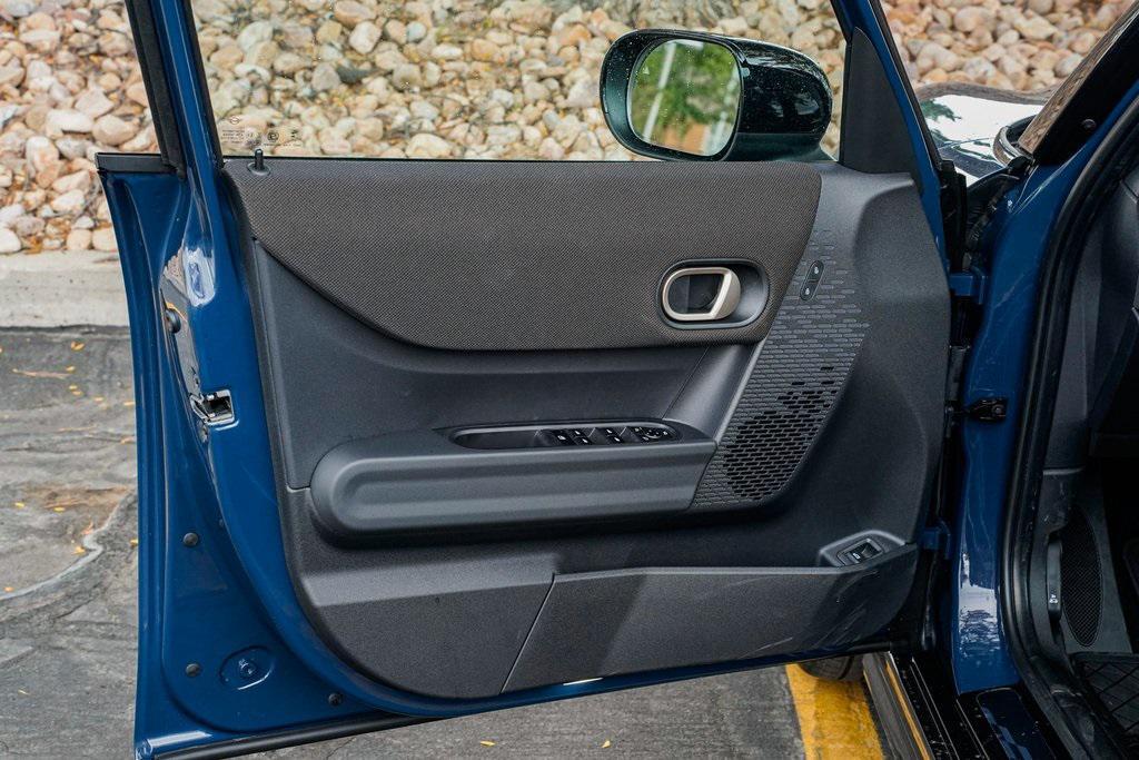 new 2025 MINI Hardtop car, priced at $41,225