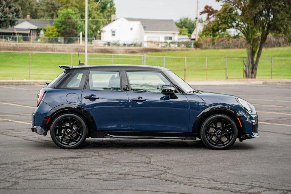 new 2025 MINI Hardtop car, priced at $41,225
