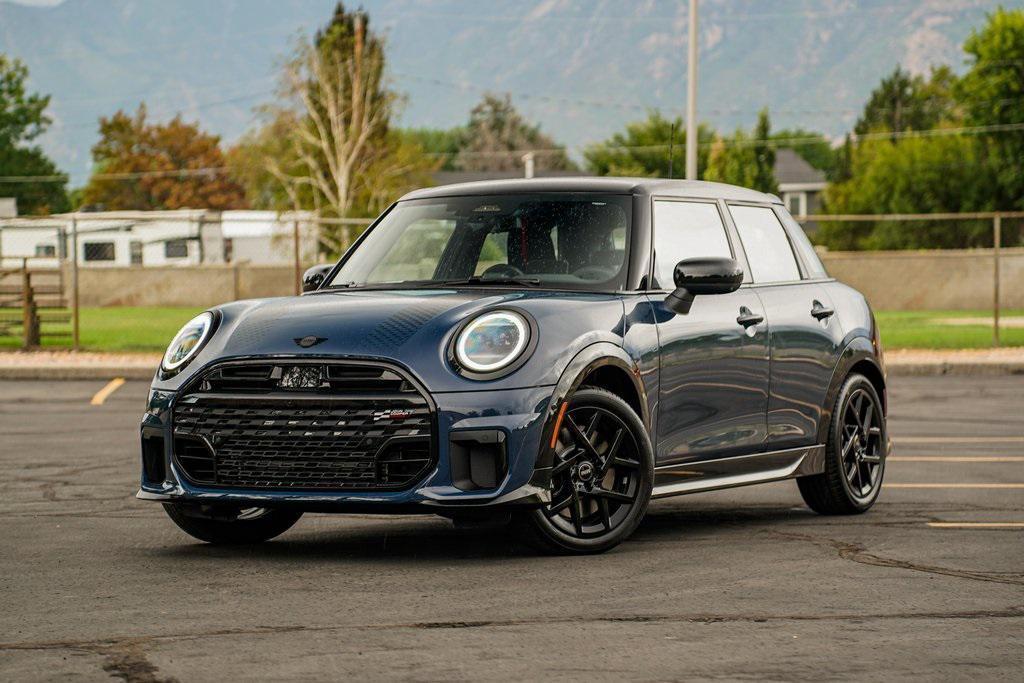new 2025 MINI Hardtop car, priced at $41,225