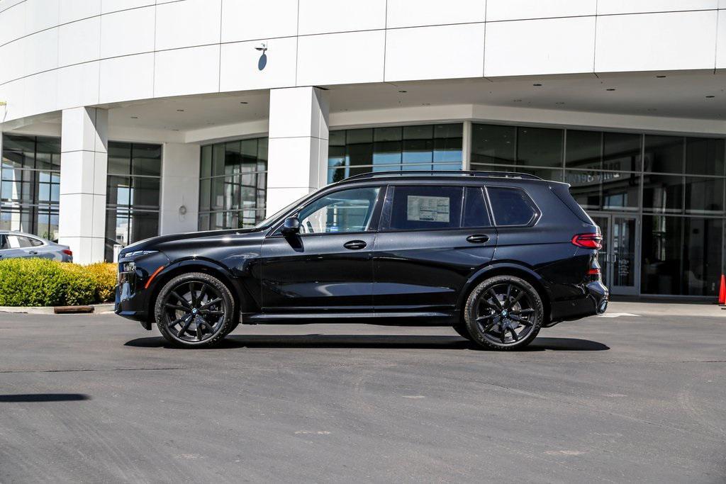 new 2026 BMW X7 car, priced at $107,795