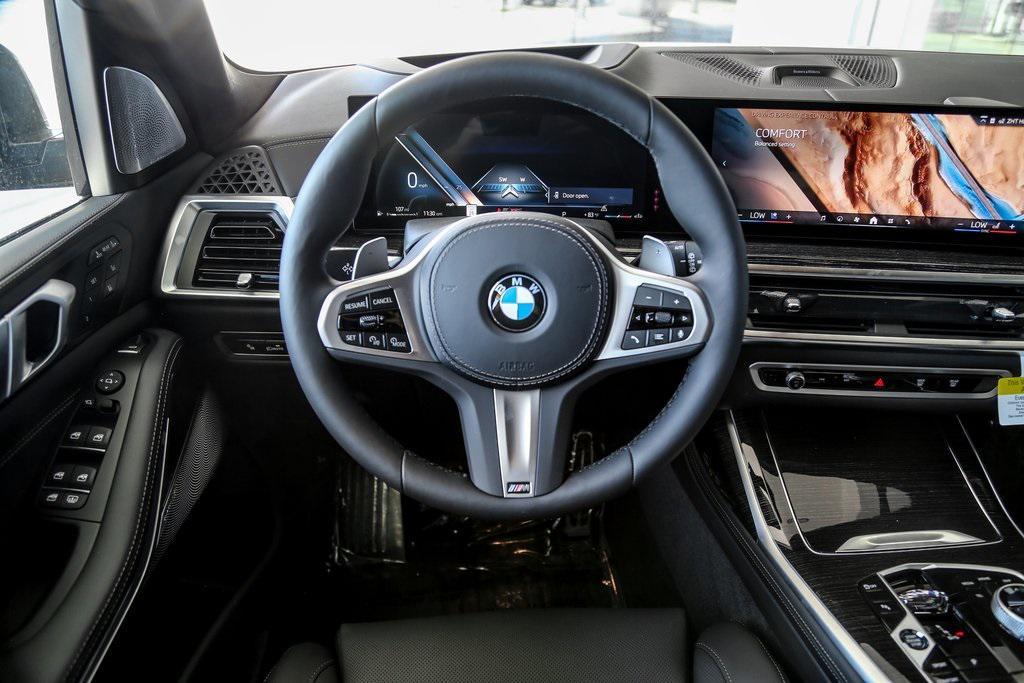 new 2026 BMW X7 car, priced at $107,795