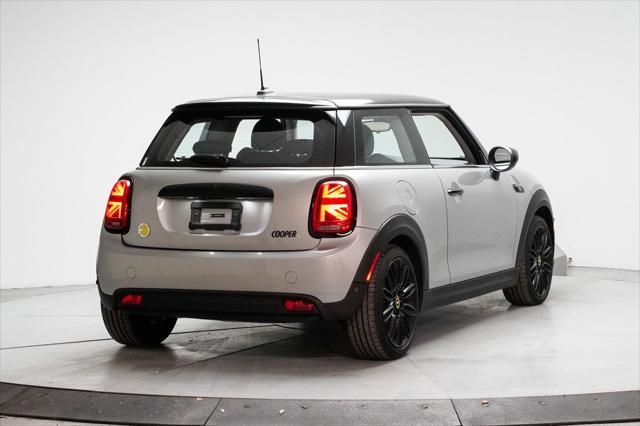 used 2024 MINI Hardtop car, priced at $25,995