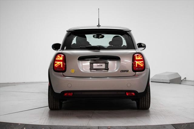 used 2024 MINI Hardtop car, priced at $25,995