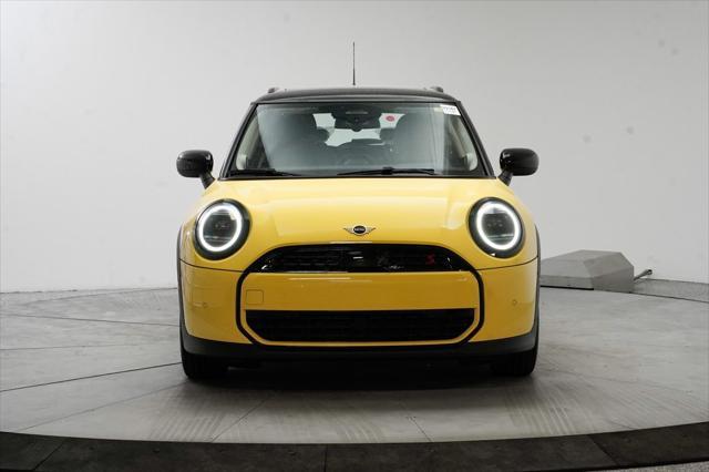 new 2025 MINI Hardtop car, priced at $36,395