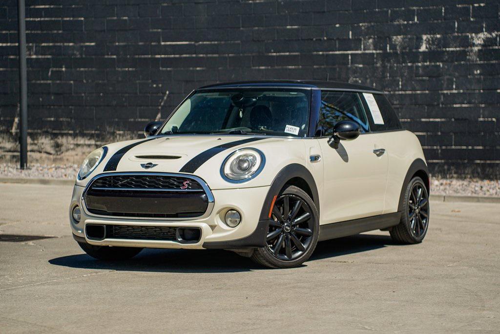 used 2017 MINI Hardtop car, priced at $15,495