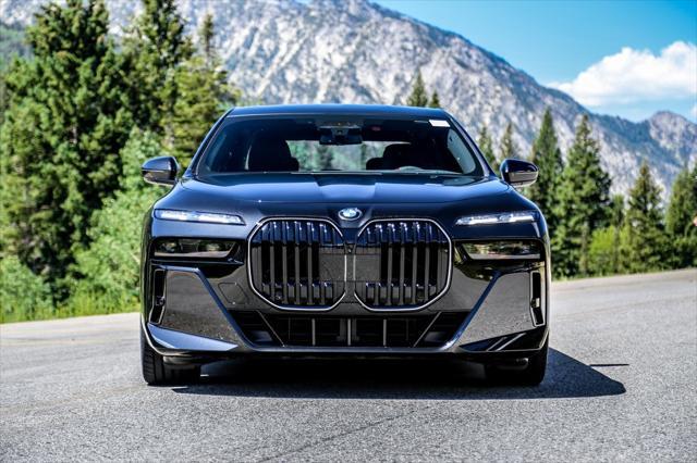 new 2025 BMW 760 car, priced at $135,355