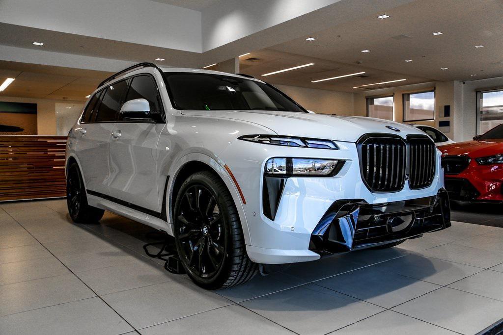 new 2026 BMW X7 car, priced at $105,965