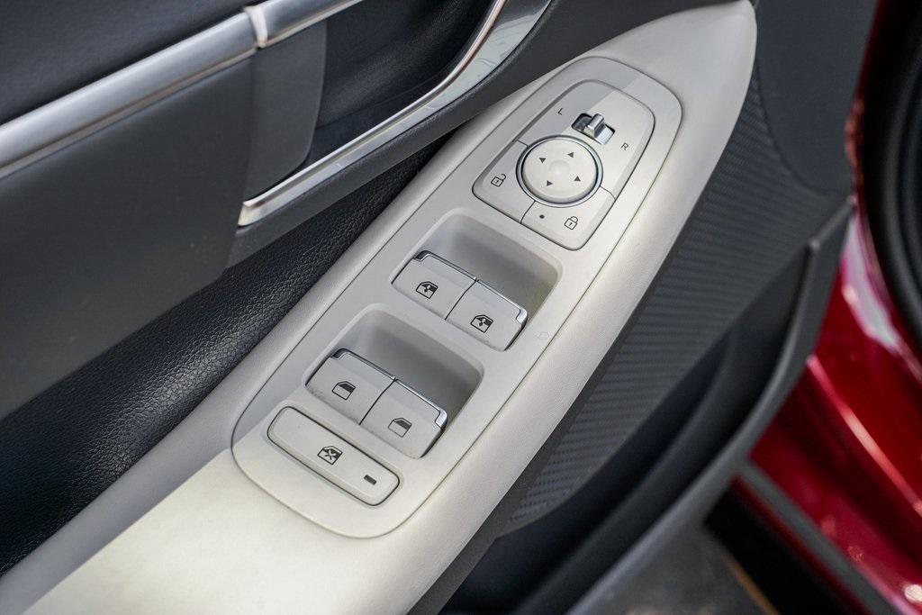 used 2023 Hyundai Sonata car, priced at $19,995