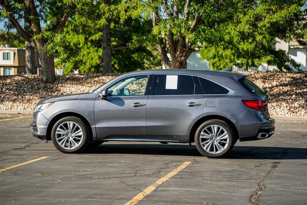 used 2018 Acura MDX car, priced at $19,495