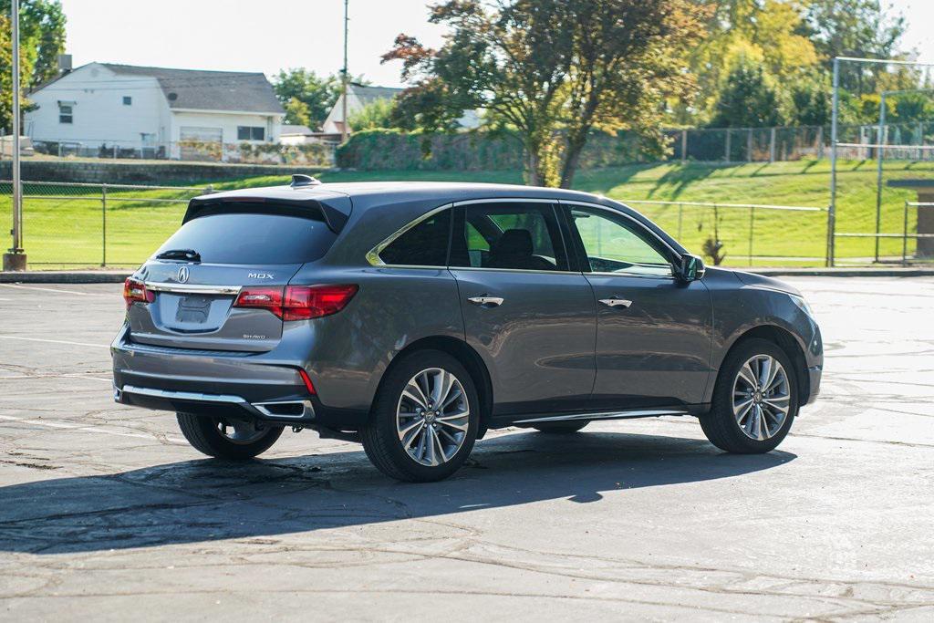 used 2018 Acura MDX car, priced at $19,495