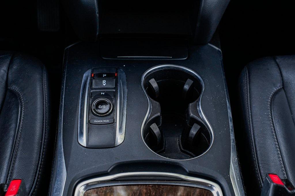 used 2018 Acura MDX car, priced at $19,495