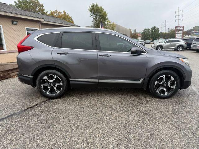 used 2017 Honda CR-V car, priced at $18,695