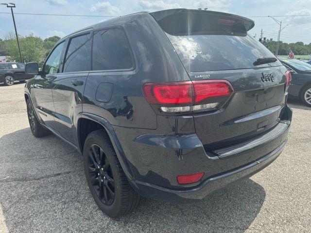used 2018 Jeep Grand Cherokee car, priced at $18,495
