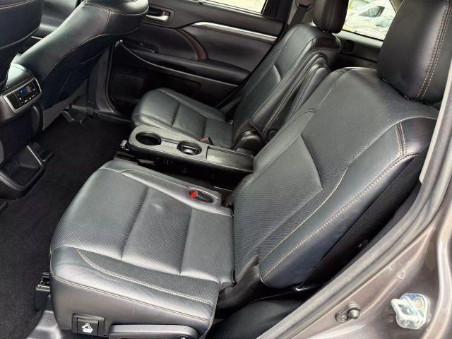 used 2018 Toyota Highlander car, priced at $23,995