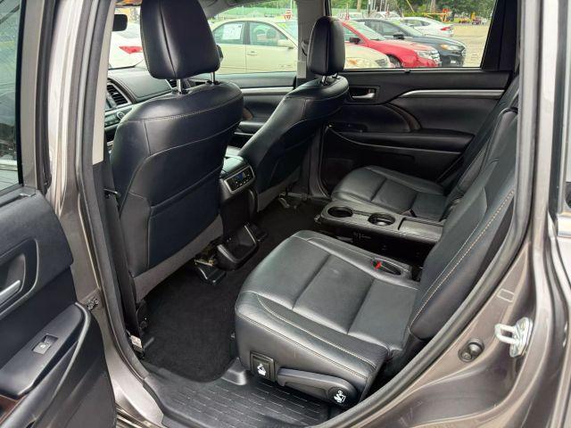 used 2018 Toyota Highlander car, priced at $23,995