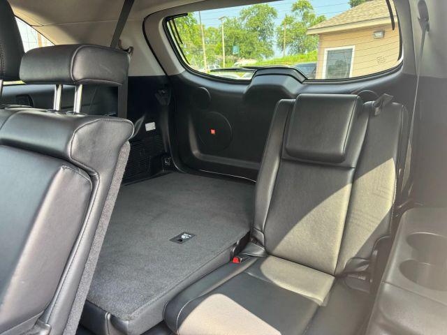 used 2019 Toyota Highlander car, priced at $29,495