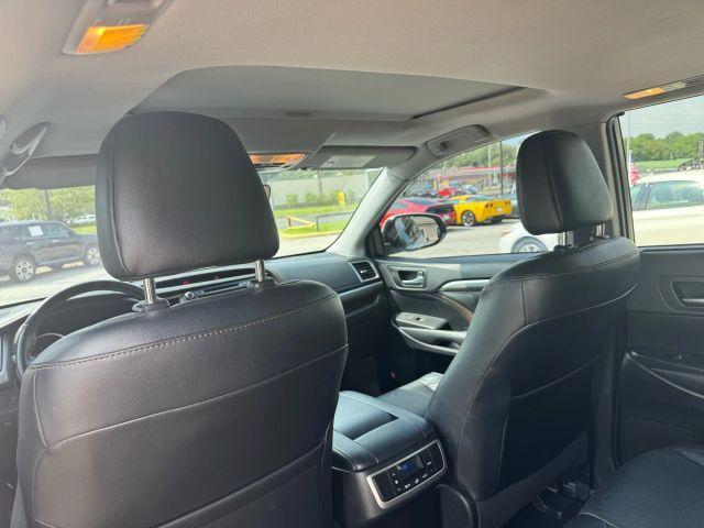 used 2019 Toyota Highlander car, priced at $29,495