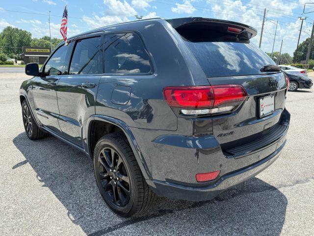 used 2018 Jeep Grand Cherokee car, priced at $17,495